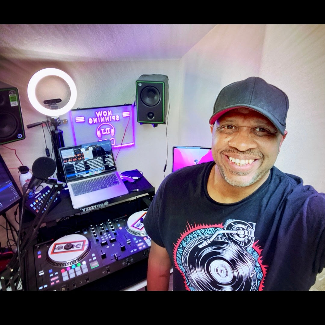 HIP HOP SAVES LIVE - DJing Premium Unsex T-Shirt - Beats 4 Hope