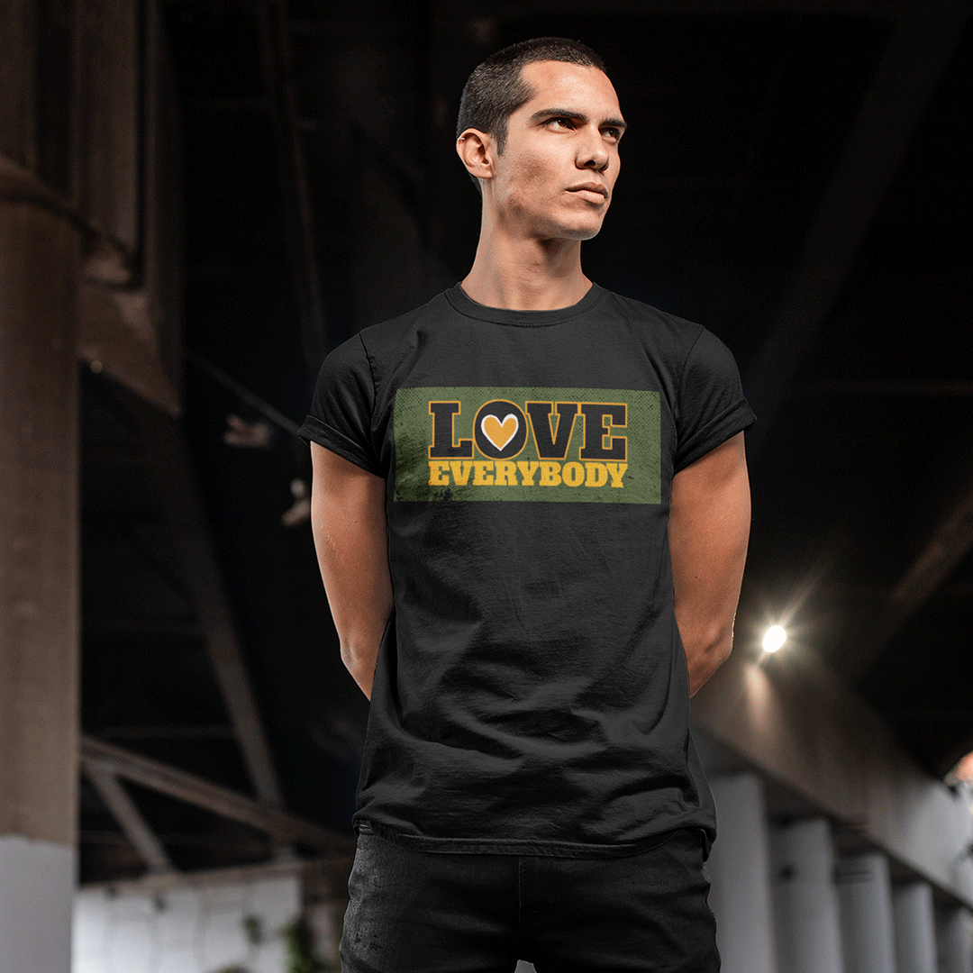 LOVE EVERYBODY – Premium Unisex T-Shirt - Beats 4 Hope