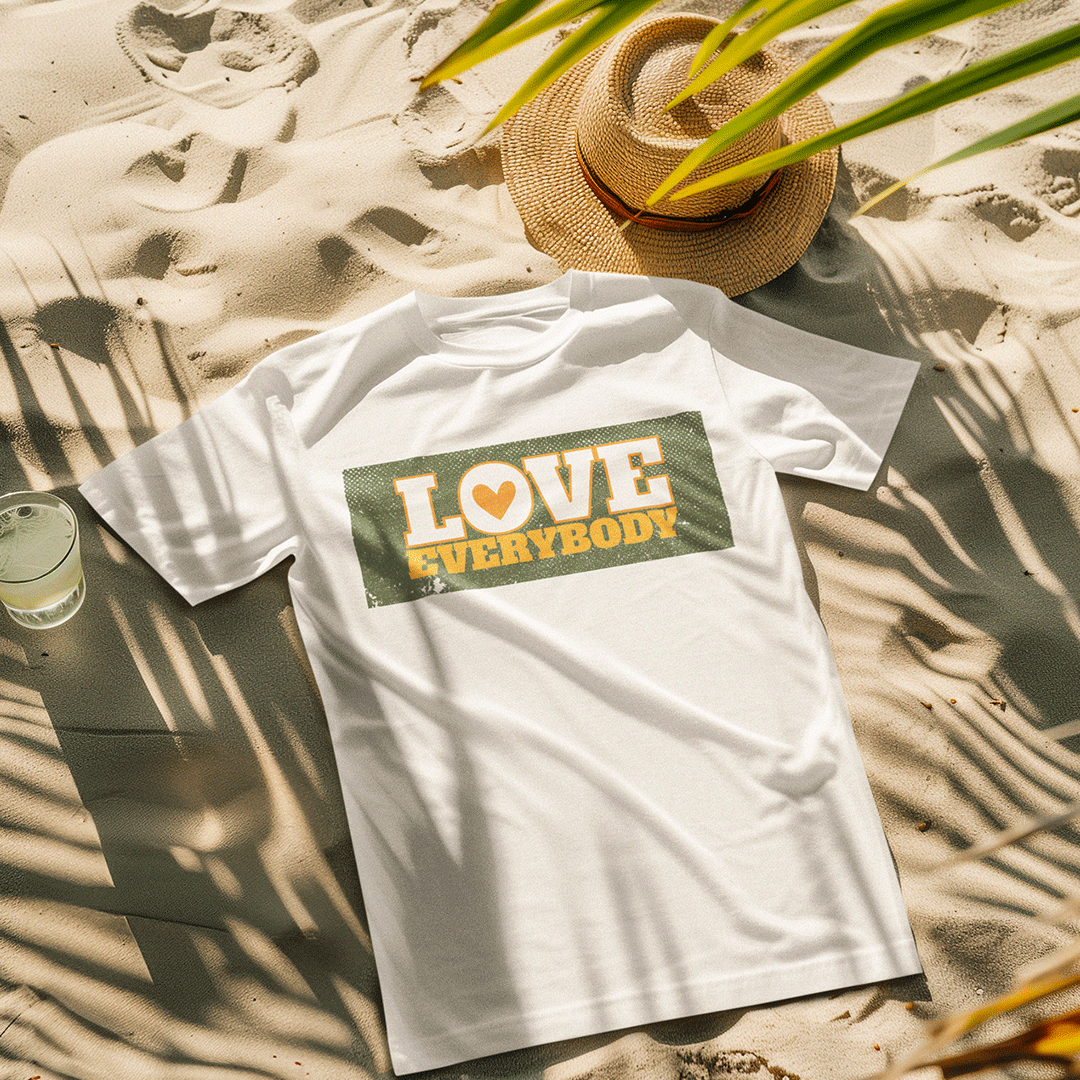 LOVE EVERYBODY Women's T-Shirt - Beats 4 Hope