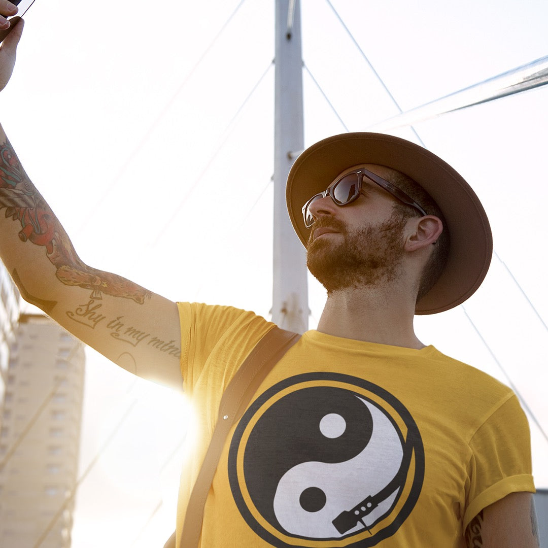 YIN YANG - Men's Classic T-Shirt - Beats 4 Hope