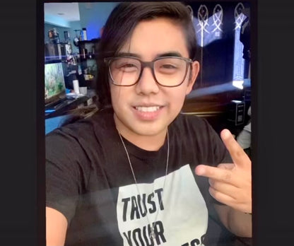 TRUST YOUR DOPENESS  Unisex T-Shirt - Beats 4 Hope